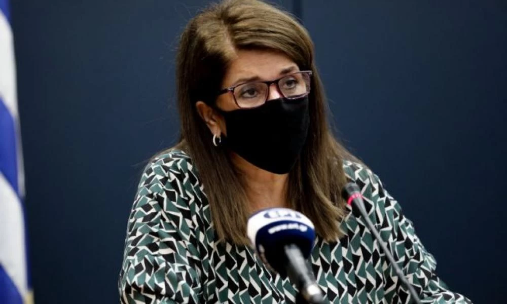 Παπαευαγγέλου: Είναι απαραίτητος ο εμβολιασμός σε παιδιά ηλικίας 12-17 ετών
